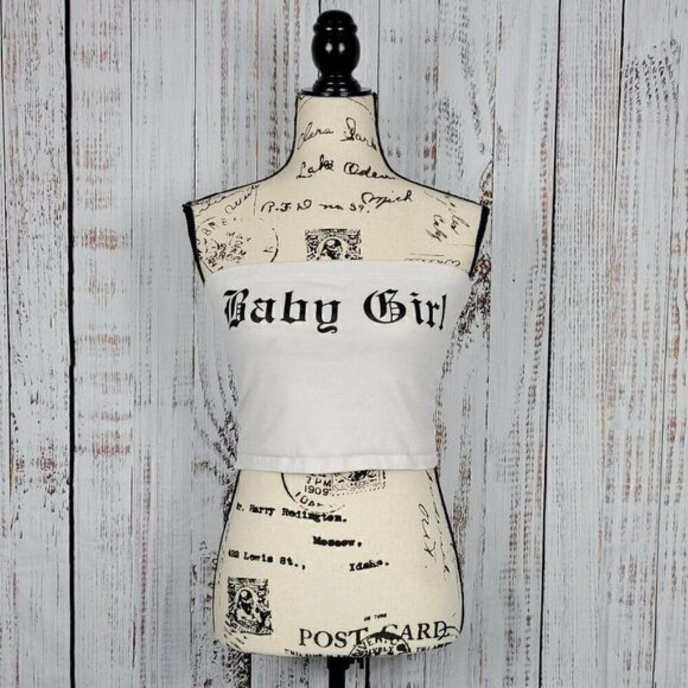 Forever 21 White Medium Baby Girl Summer Chic Strapless Crop Top Tube Top